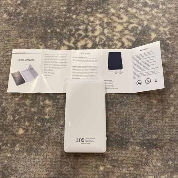 POWER BANK FOR YOUR CELL BRAND NEW - Picture 7 of 10